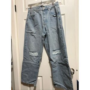 Boohoo man  baggy jeans size 32